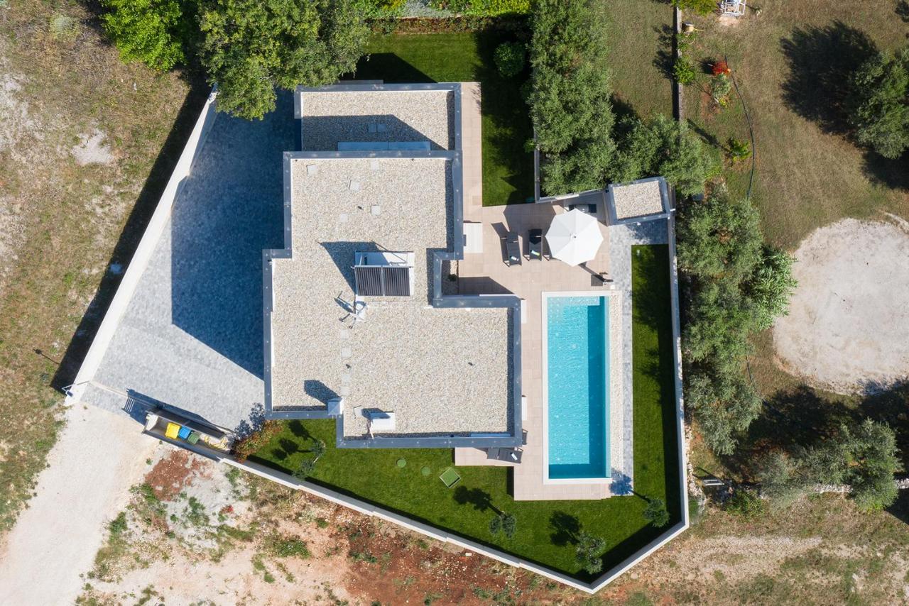 Villa Leola Ližnjan Esterno foto